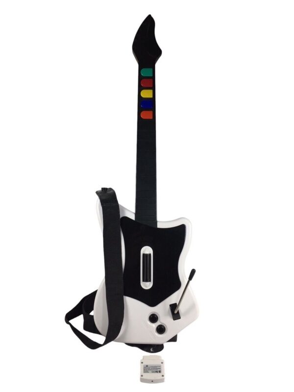 White RedOctane Guitar Hero Wireless Guitar 95025 for Playstation 2 [Reciever Included]